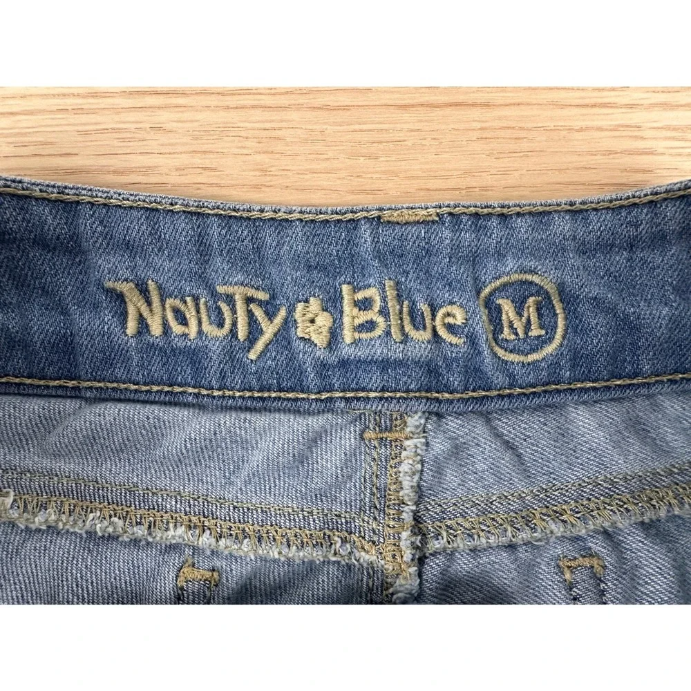 Naughty Blue Denim Shorts Medium Distressed Graphic Light Wash‎ Juniors